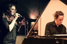 Thank God it´s Friday - Mittagsmusik in der Mensa ab 13.4.